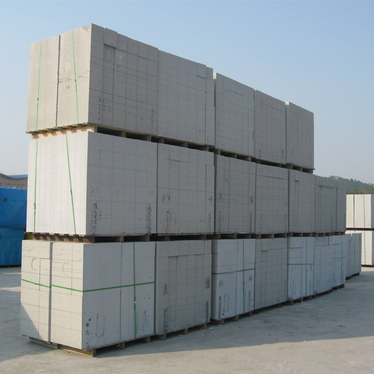 尖扎宁波台州金华厂家：加气砼砌块墙与粘土砖墙造价比照分析